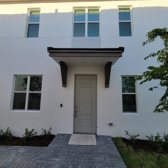 Building Photo - 8978 Zevon Ct