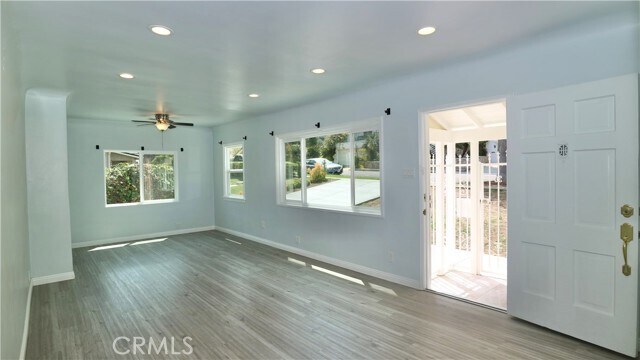 Building Photo - 902 De La Fuente St