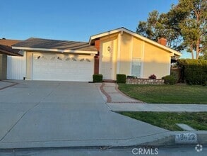 Building Photo - 18422 Susan Pl