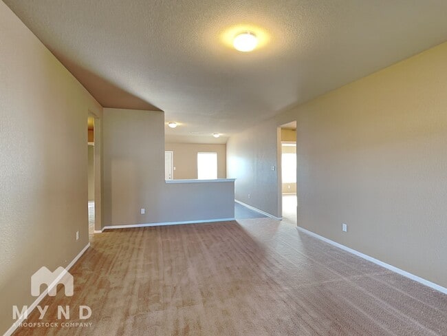 Building Photo - 7009 Pearl Vly Cv