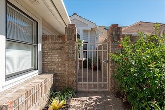 Building Photo - 6624 Trident Way