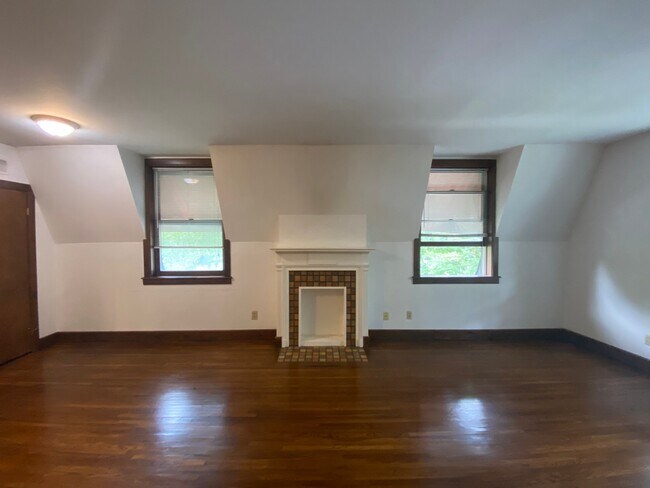 Foto del edificio - 600 Pleasant Ridge Ave