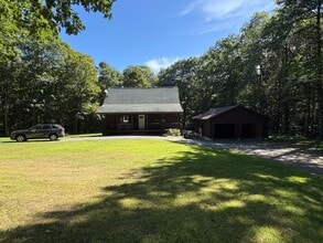 Building Photo - 48 Atwell Rd