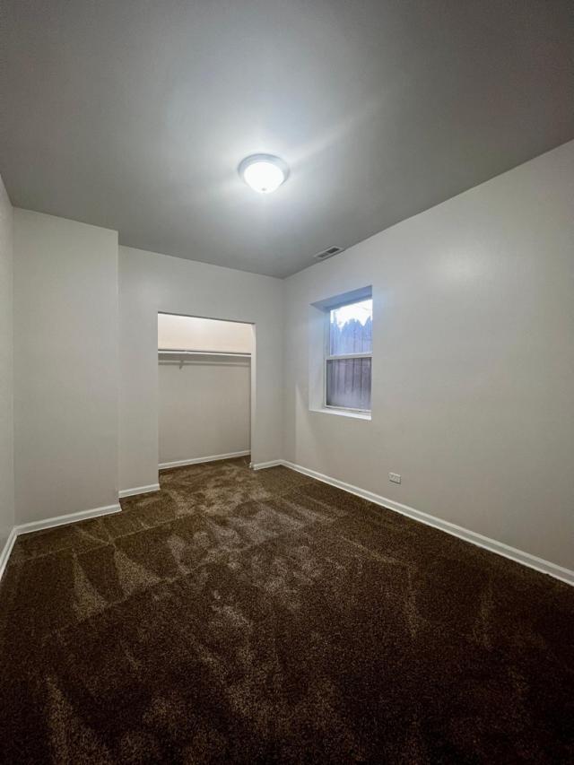 Foto del edificio - 3 bedroom in Chicago IL 60651