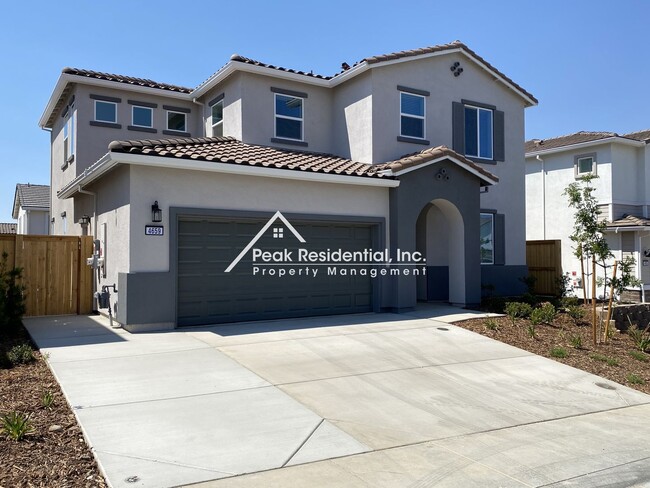 Foto del edificio - Brand New Folsom 4bd/3ba Home with 2 Car G...