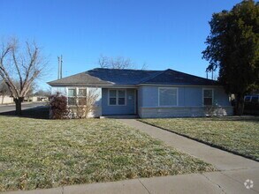 Building Photo - 4120 33rd St