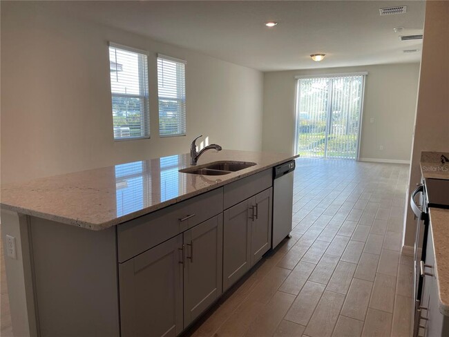 Foto del edificio - 3289 Fresno Pl