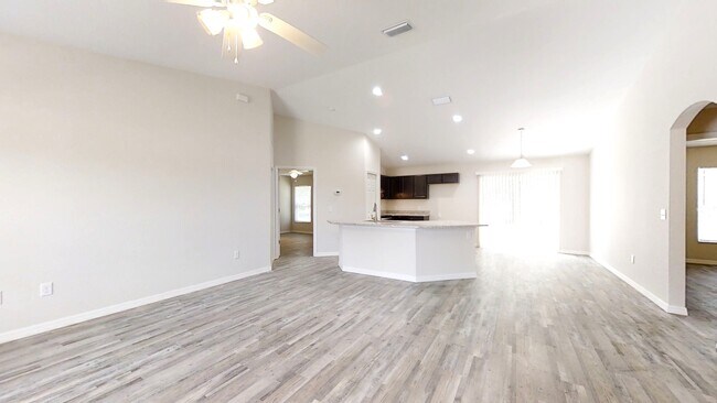 Building Photo - $300 Amazon Gift Card - Move-In Ready 3BR/...