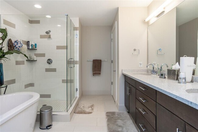 Foto del edificio - 199 Dali Blvd