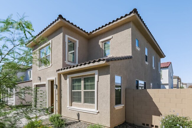 Building Photo - 18932 W Reade Ave