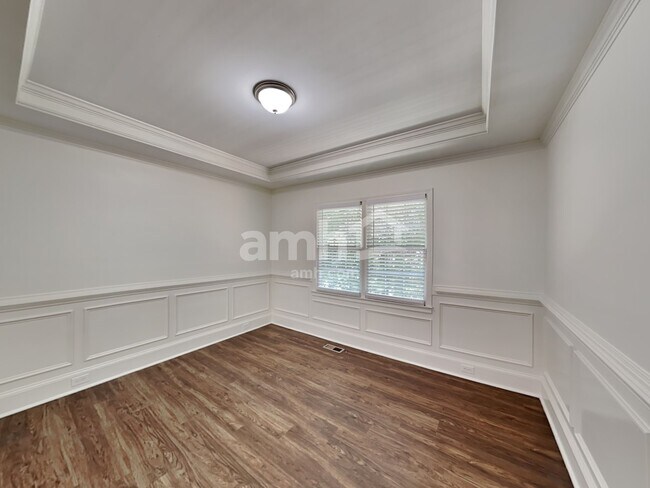 Foto del edificio - 1903 Ascot Ter NW