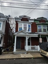 Building Photo - 2120 Susquehanna St