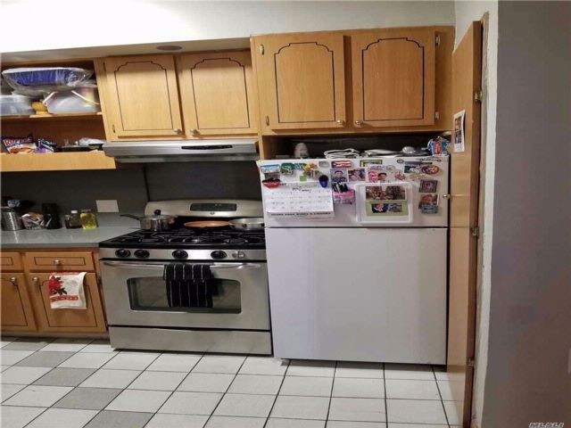 Primary Photo - 9302 95th Ave