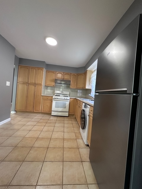 Foto del edificio - 14649 26th Ave