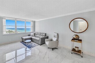 Building Photo - 2201 S Ocean Dr