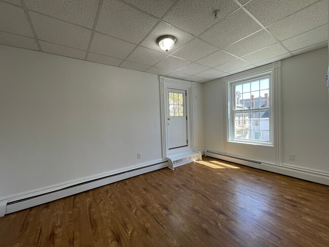Building Photo - 20 Leyden St