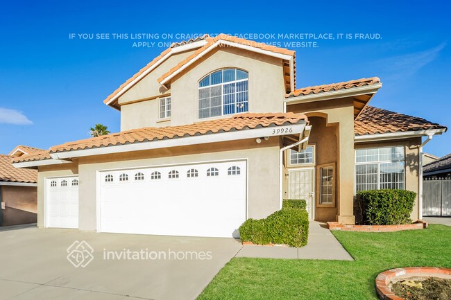 Building Photo - 39926 Milan Dr