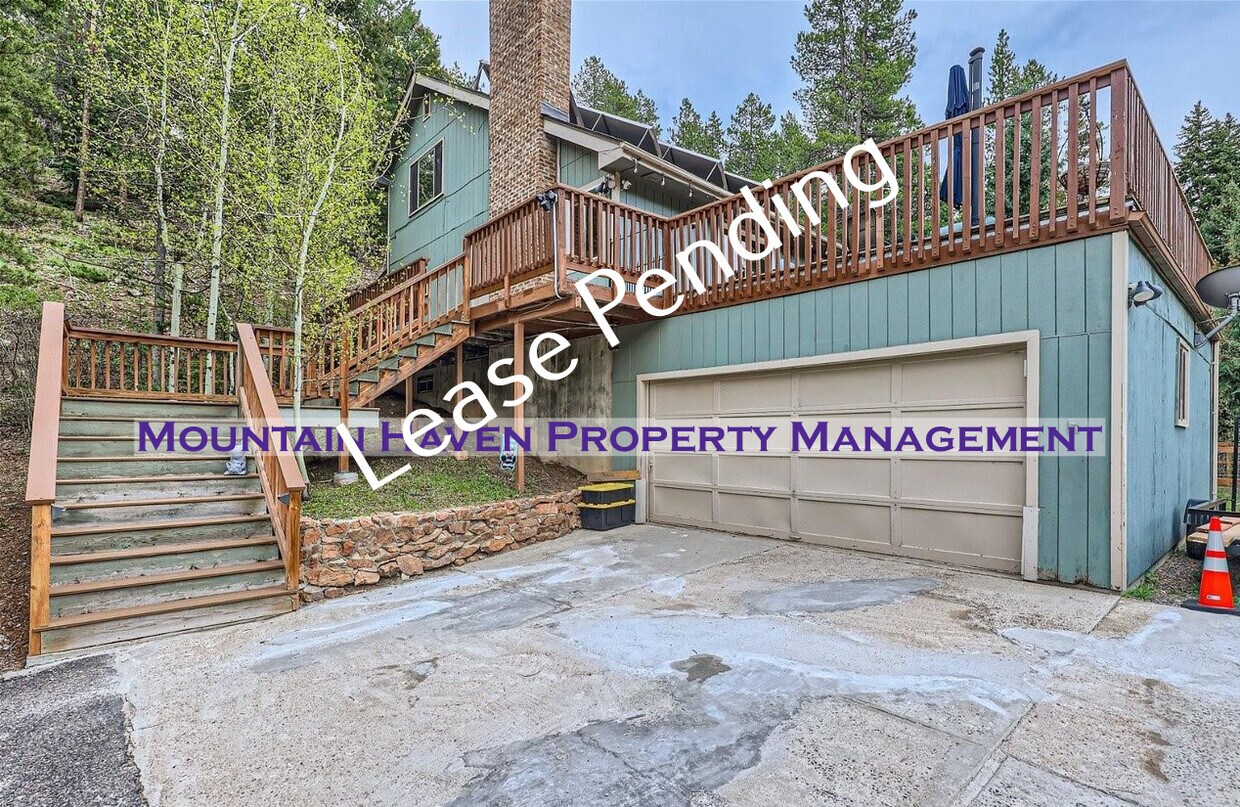 Primary Photo - 8858 Black Mountain Dr