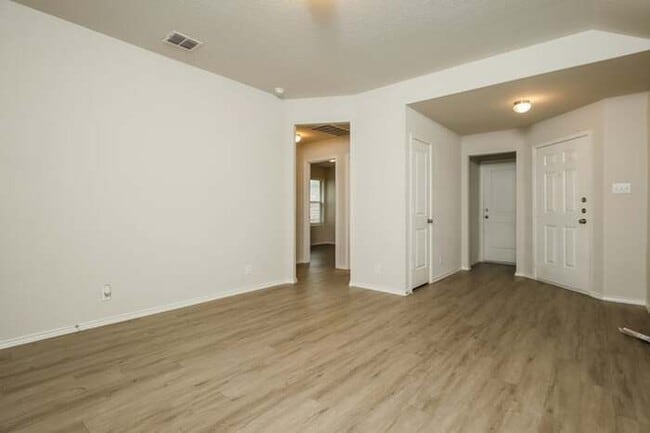 Foto del edificio - 5122 Jade Crossing