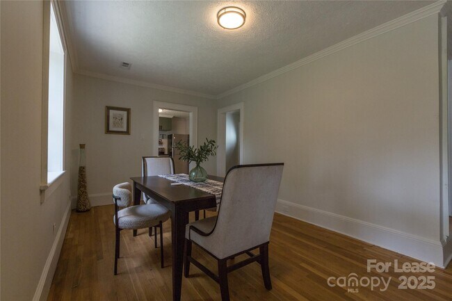 Foto del edificio - 516 W King St