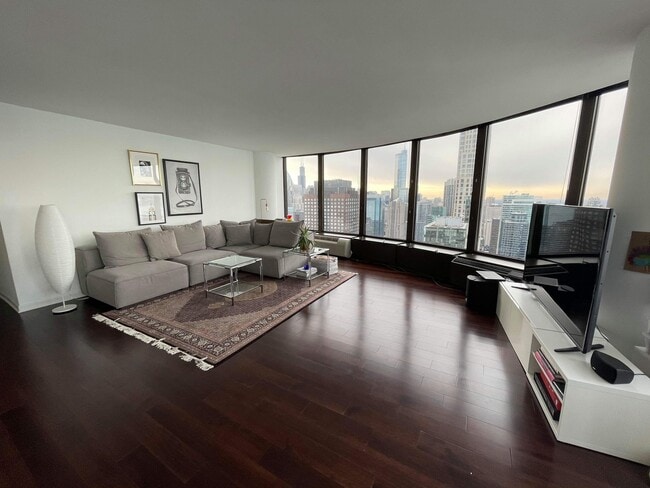 Building Photo - 505 N Lake Shore Dr