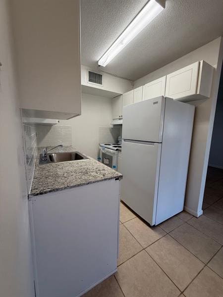 Building Photo - 481 Sunshine Dr