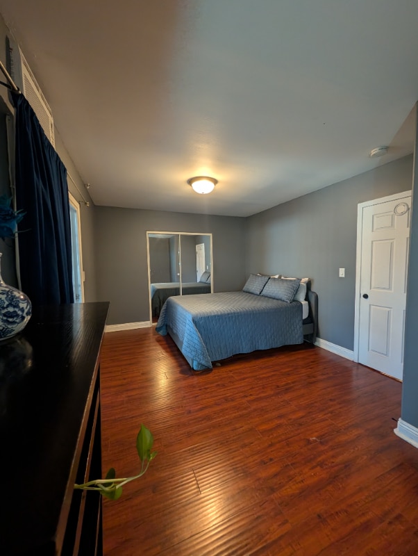 Photo - 1907 W Vernon Ave House