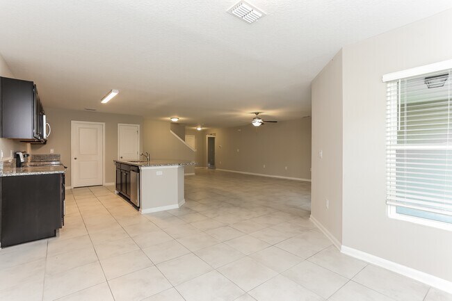 Building Photo - 7361 Misty Meadow Ct