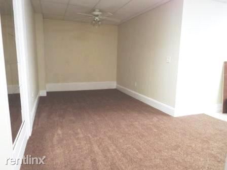 Building Photo - 114 N Union St