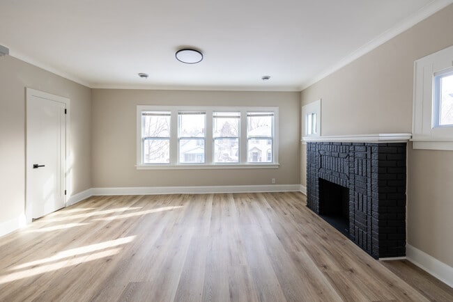 Foto del edificio - 4540 Garfield Ave