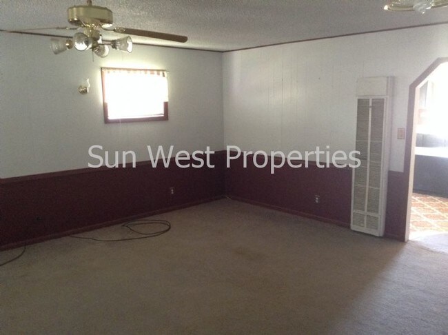 Building Photo - 337 Road 6100