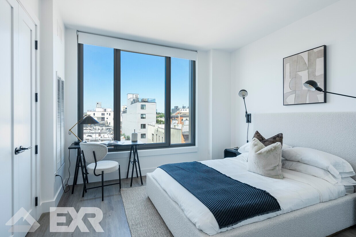 Foto del edificio - 210 Clarkson Ave