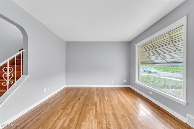 Building Photo - 5110 Longwood Ave