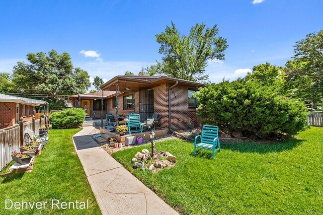 Building Photo - 3 br, 2 bath House - 1126 Krameria St