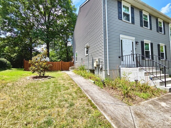 Photo - Amazing 4 BR/3.5 BA Single-Family Home in ...