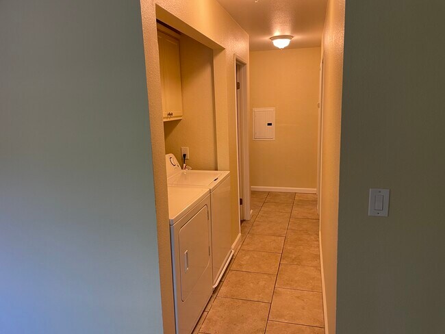 Laundry - 6911 Alvarado Rd