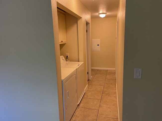 Laundry - 6911 Alvarado Rd