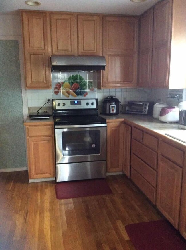 Foto del edificio - 12340 8th Ave NE