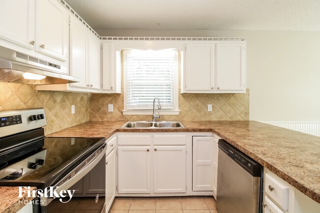 Building Photo - 4907 Whisper Oak Dr