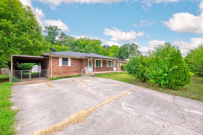 Foto del edificio - 1208 Gadd Rd