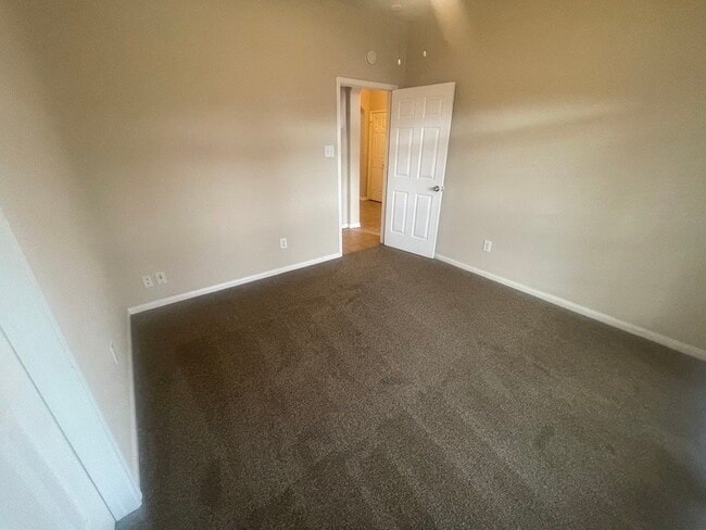 Building Photo - 4907 Chase Stone Dr