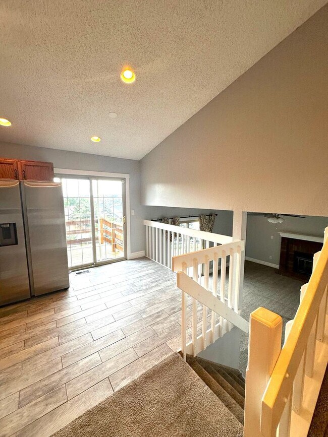 Foto del edificio - 6430 Amethyst Ct