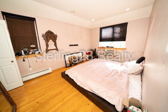 Building Photo - 2212 94th St