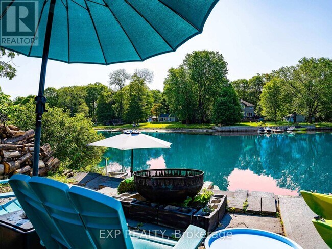 Photo du bâtiment - 27 Sunnidale Rd S