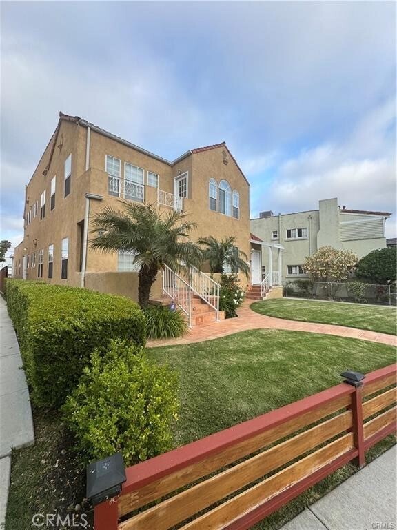 Foto del edificio - 1046 S Citrus Ave