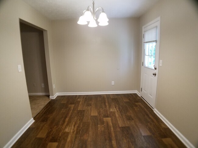 Dining - 816 Bellemeade Way SW