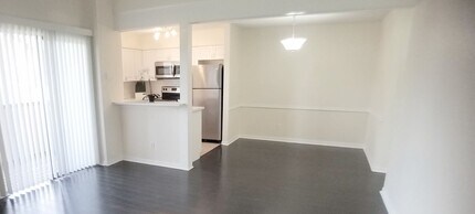 Building Photo - 3044 Antique Oaks Cir