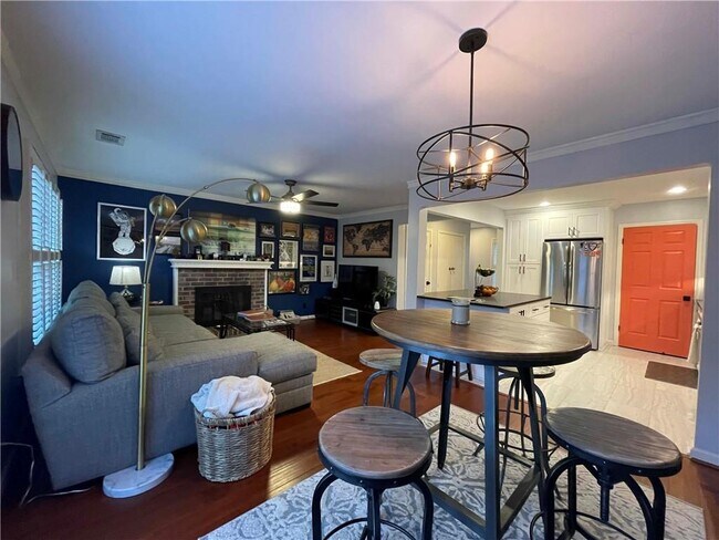 Foto del edificio - 2751 Farmstead Rd