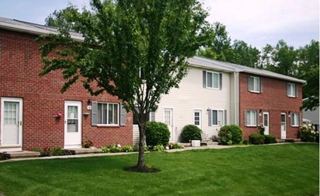 Parkwood Manor Townhomes Apartments - Hilton, NY | Apartments.com