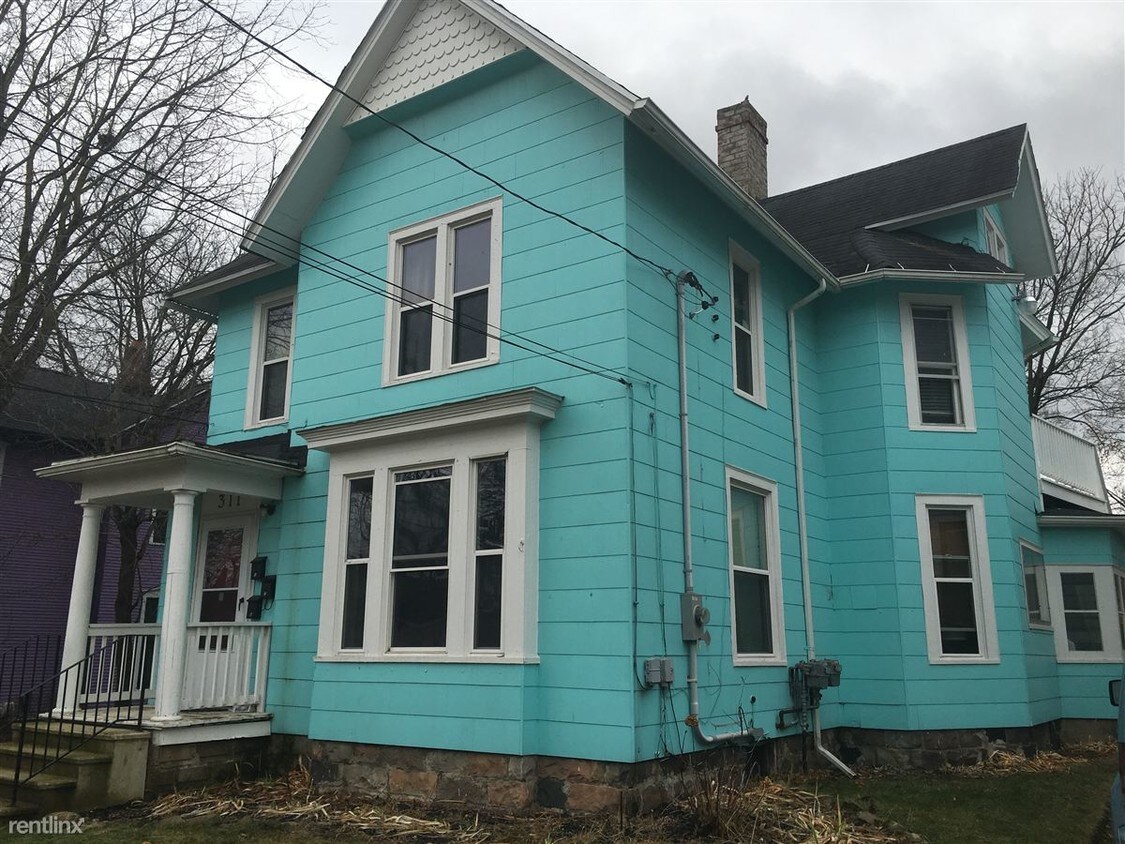 311 W Mason St, Jackson, MI 49203 Room for Rent in Jackson, MI